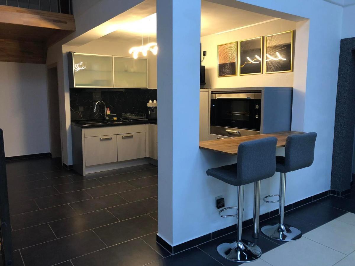 Cozy 120m² With 3 Bedrooms And 1 Cinema