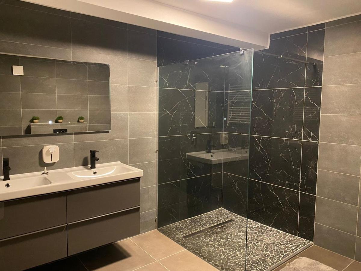 Cozy 120m² With 3 Bedrooms And 1 Cinema *
